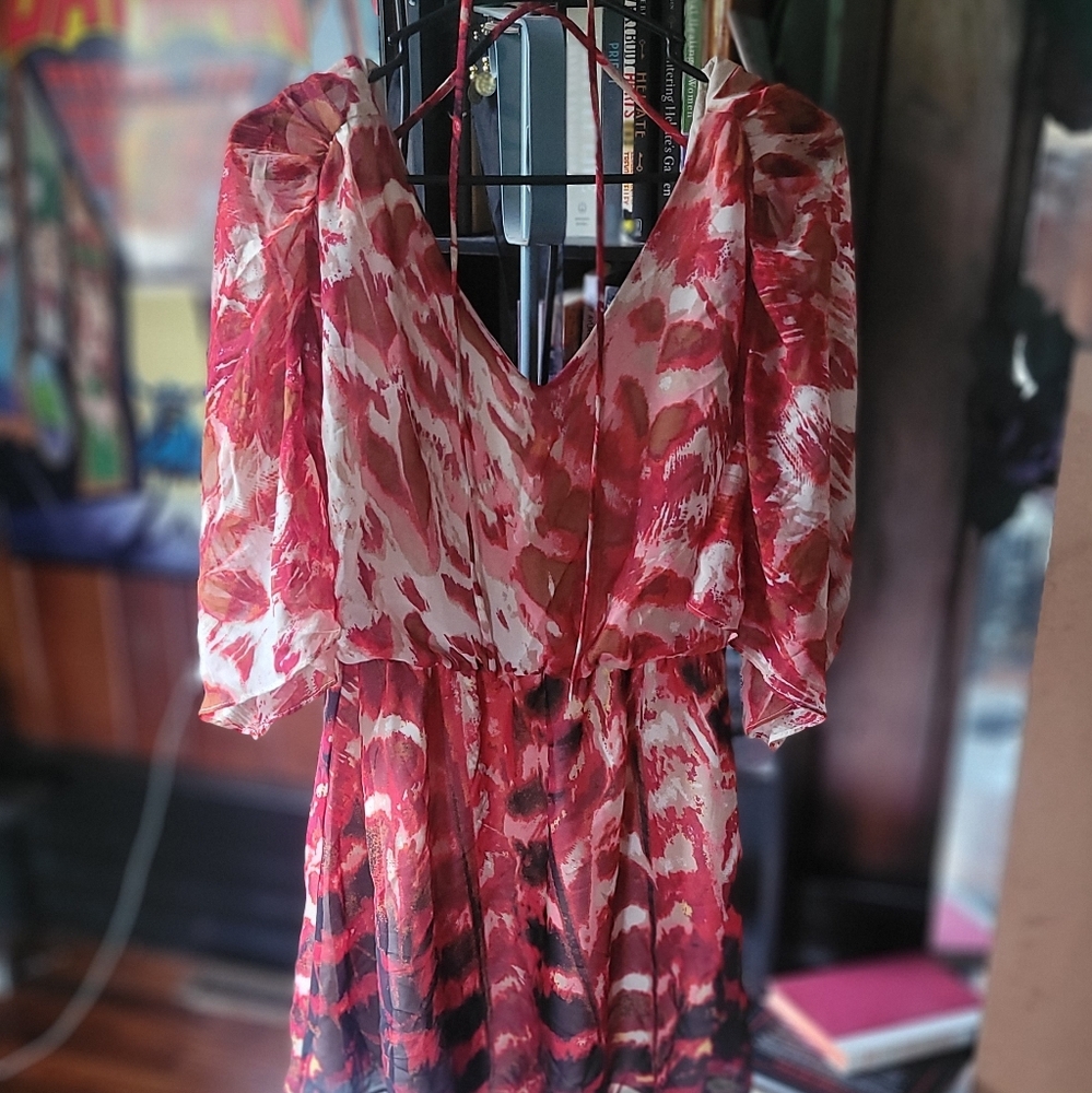 Source Unknown Red and Black Patterned Midi Dress